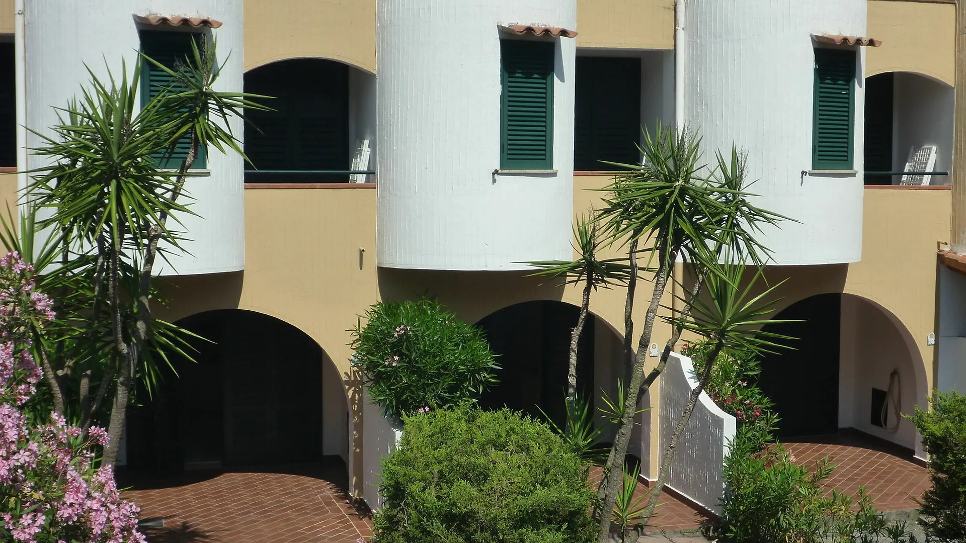 Vulcano Blu Residence Porto di Ponente